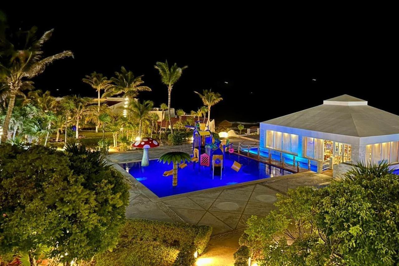 Solymar Beach Condos Cancún Exterior foto